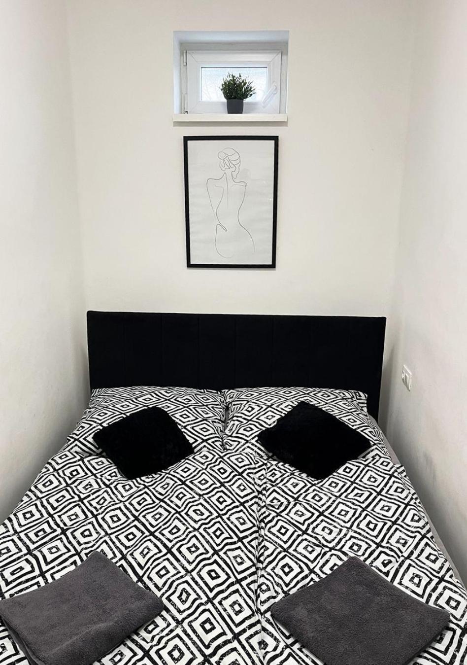 Bereg Szive Apartman Vasarosnameny Ngoại thất bức ảnh