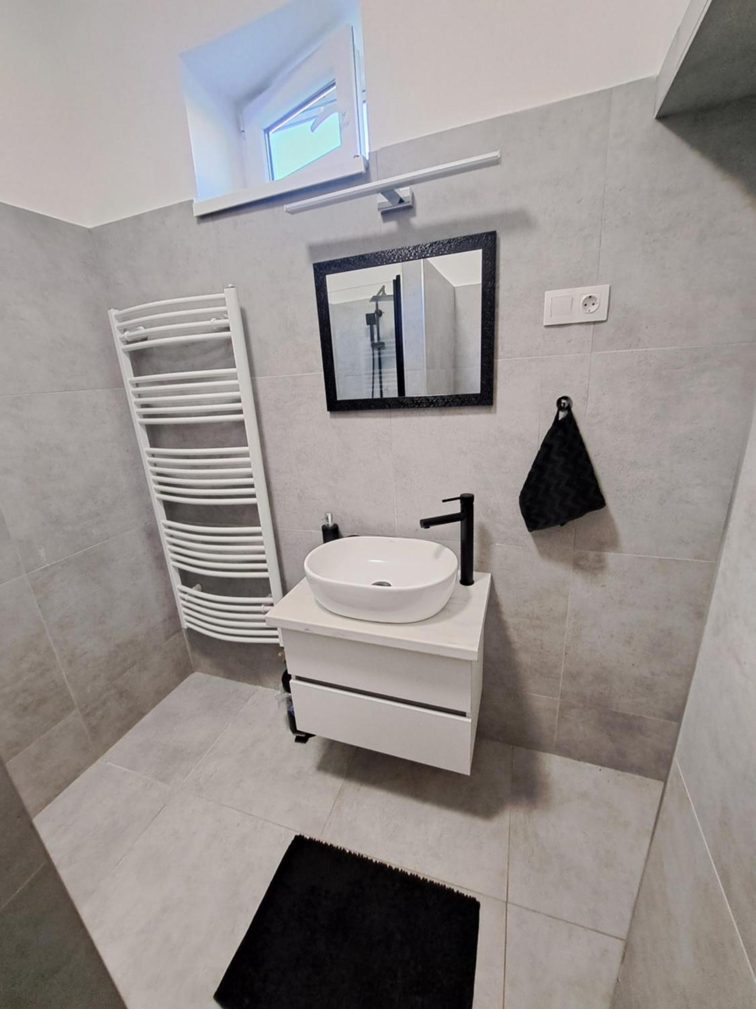 Bereg Szive Apartman Vasarosnameny Phòng bức ảnh